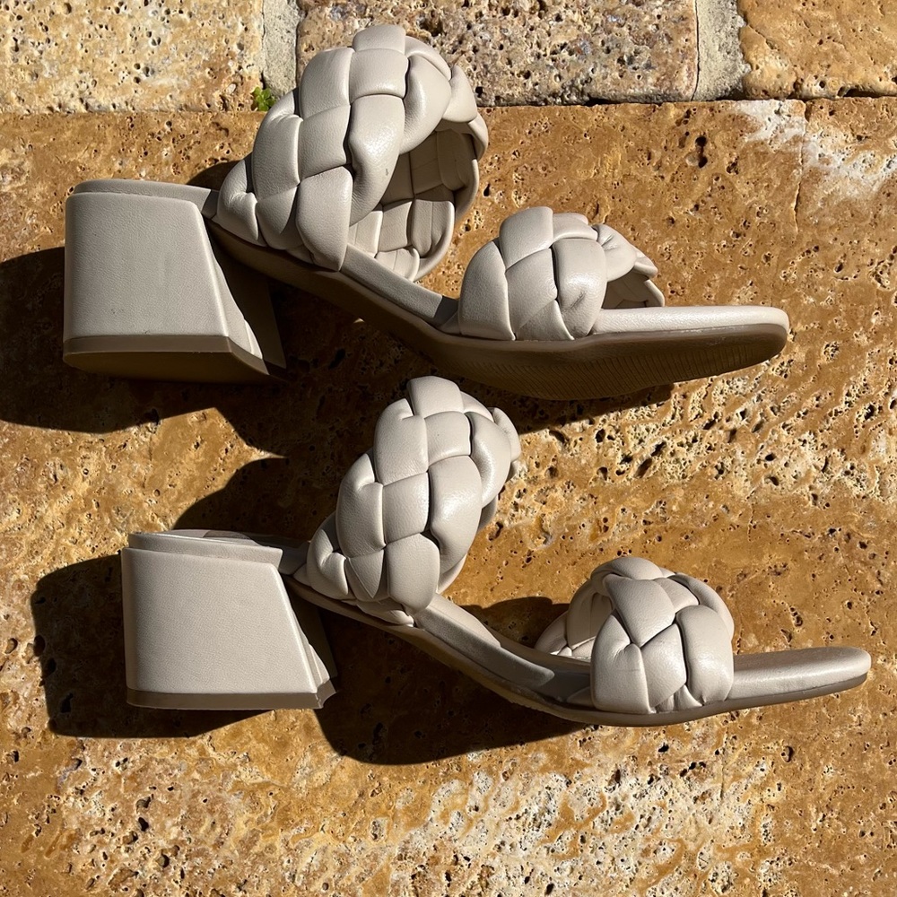 DV by Dolce Vita Stacey Braided Cream/Natural Slip On Block Heels Size 7 NWOB